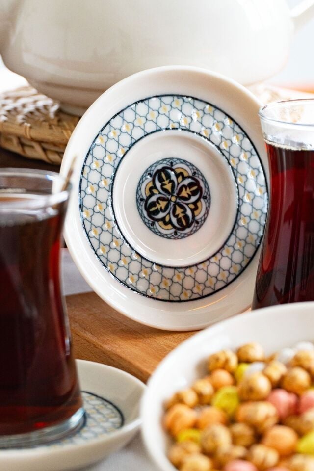 Bergama 6 Adet Porselen Çay Tabağı