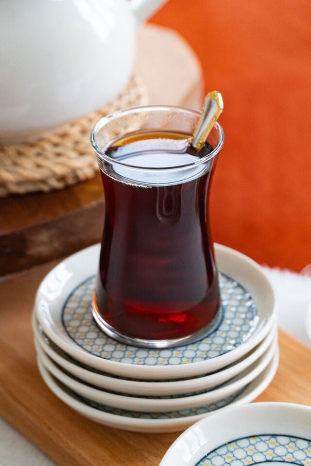 Bergama 6 Adet Porselen Çay Tabağı