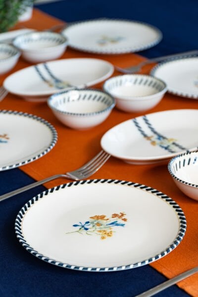 Demet Porselen 16 Parça 6 Kişilik Kahvaltı Takımı