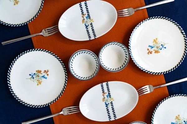 Demet Porselen 16 Parça 6 Kişilik Kahvaltı Takımı