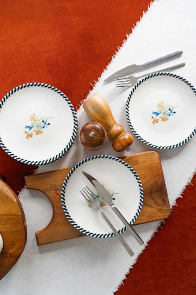 Demet 6'lı Porselen Pasta Seti