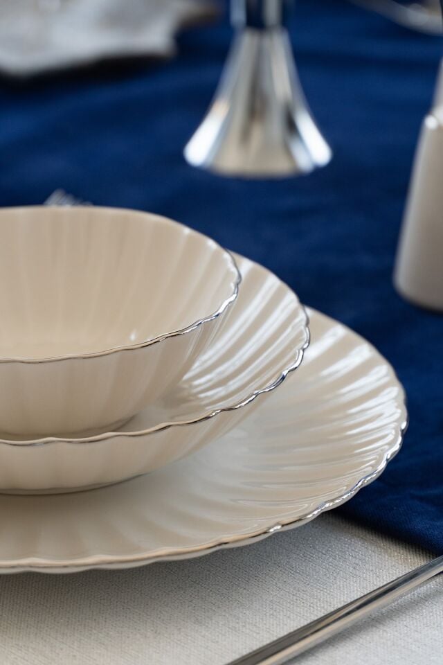 Derya Platin Yaldız 18 Parça 6 Kişilik Porselen Yemek Takımı