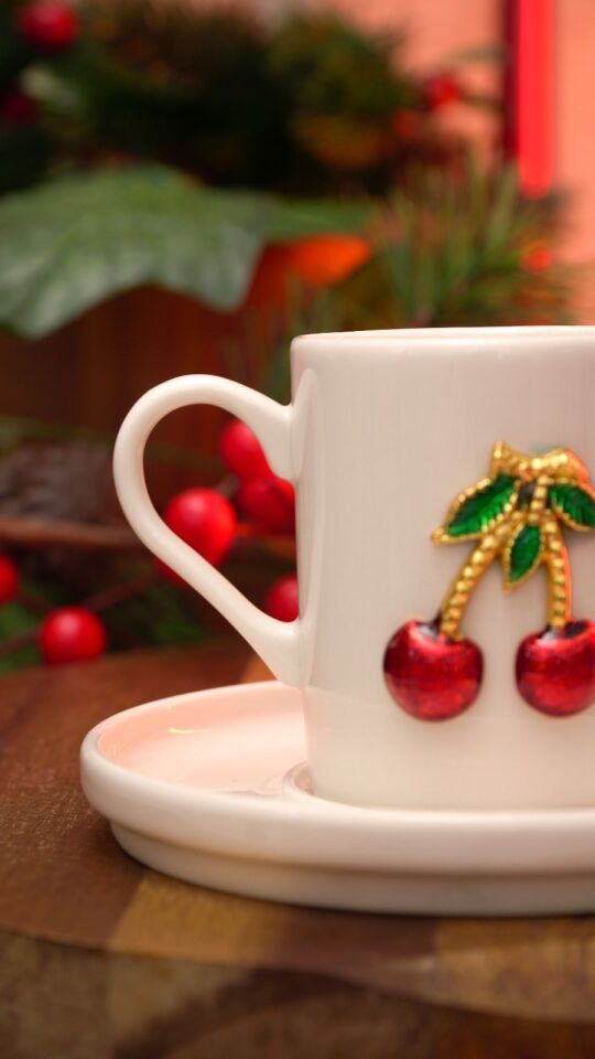 Kiraz 4 Parça 2 Kişilik Porselen Kahve Takımı 100 ml