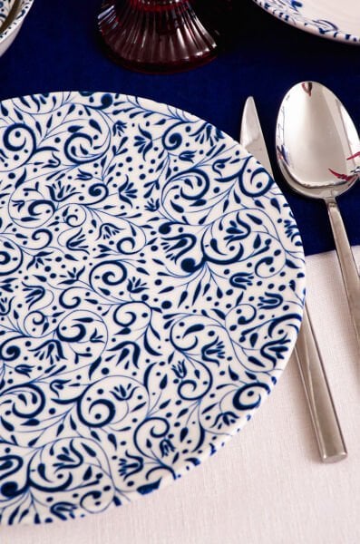 Laleli 18 Parça 6 Kişilik Porselen Yemek Takımı