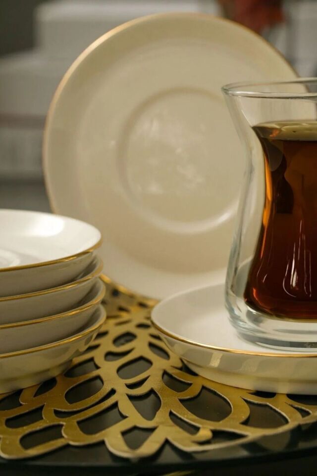 Rüya Altın Yaldız 6 Adet 12 Cm Porselen Çay Tabağı Kırık Beyaz