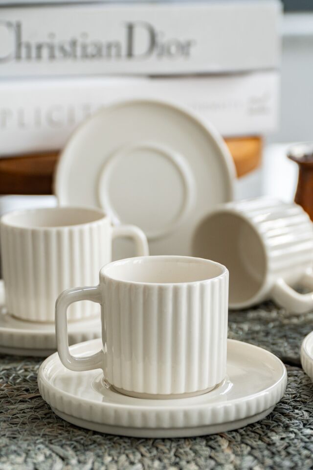 Satürn 12 Parça 6 Kişilik Porselen Kahve Fincan Takımı