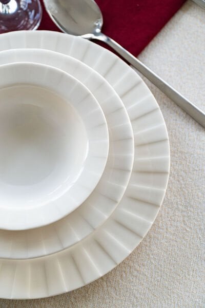 Zümrüt 18 Parça 6 Kişilik Porselen Yemek Takımı